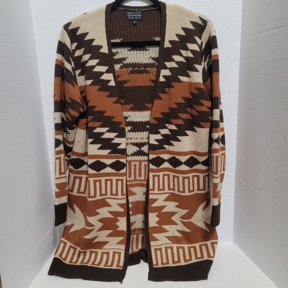 Women's Aztec Pattern V-Neck Sweater - Brown and Cream - Picture 1 of 11